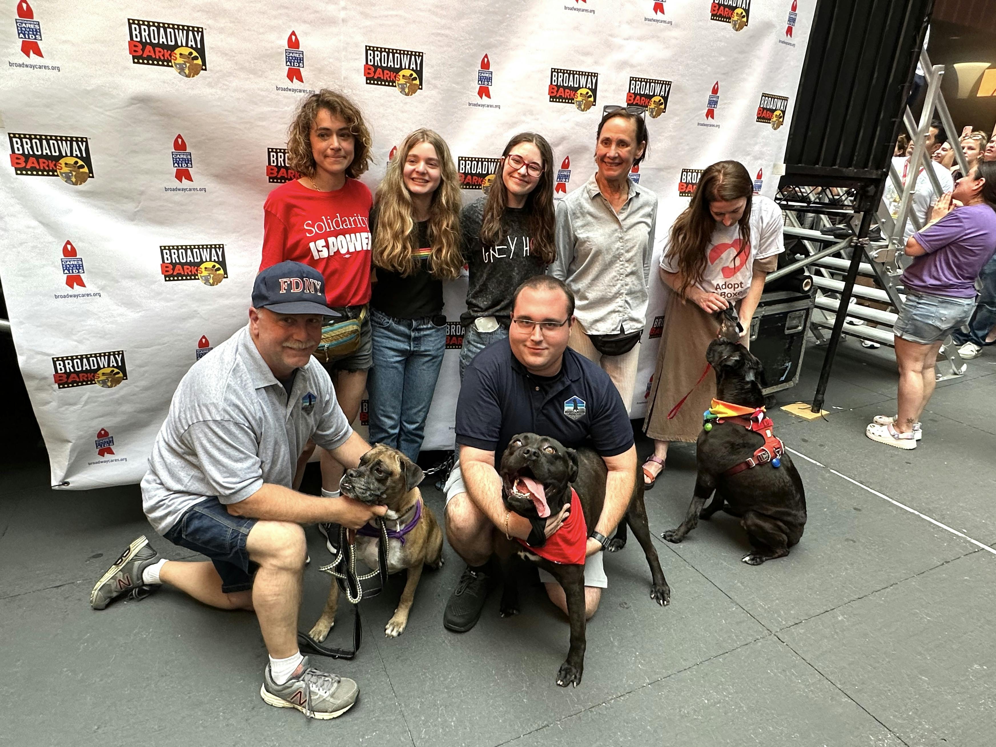 Broadway Barks 2023 - Grey House